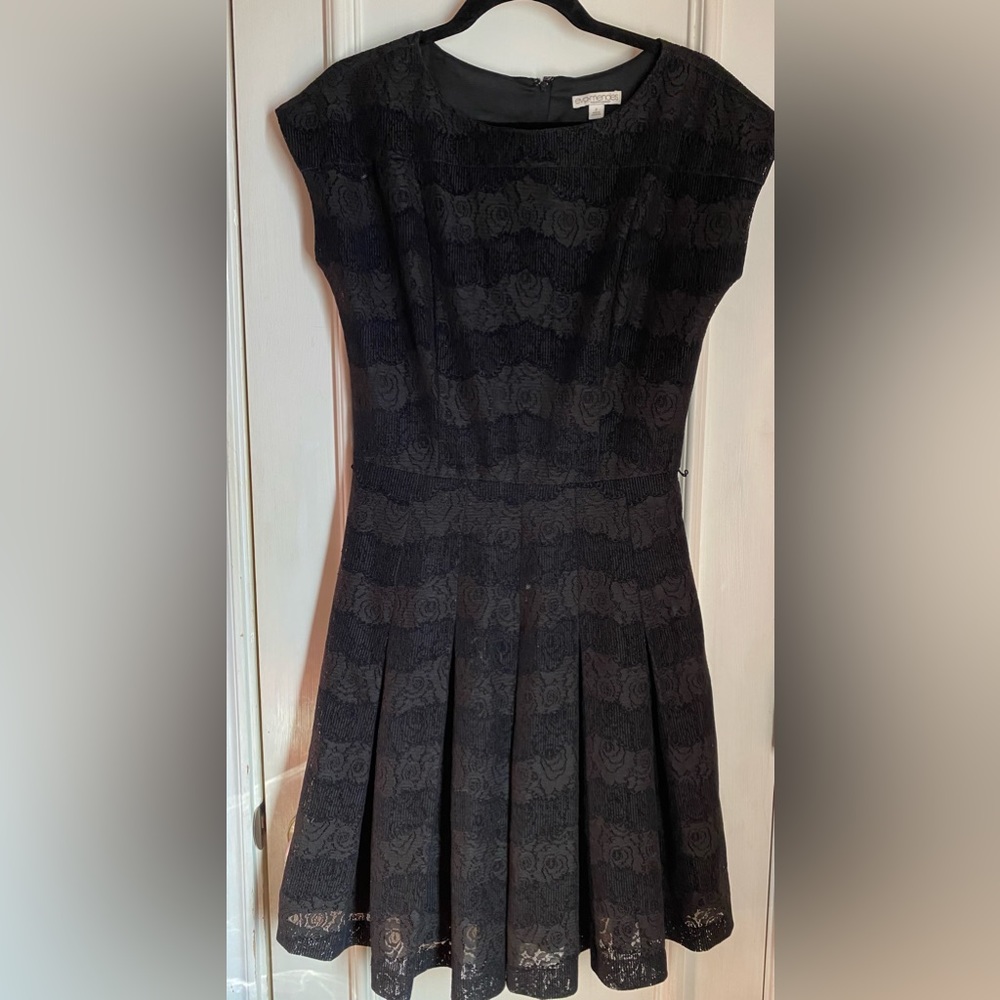 Eva Mendes New York & Company Black Floral Lace Midi Dress Size 2